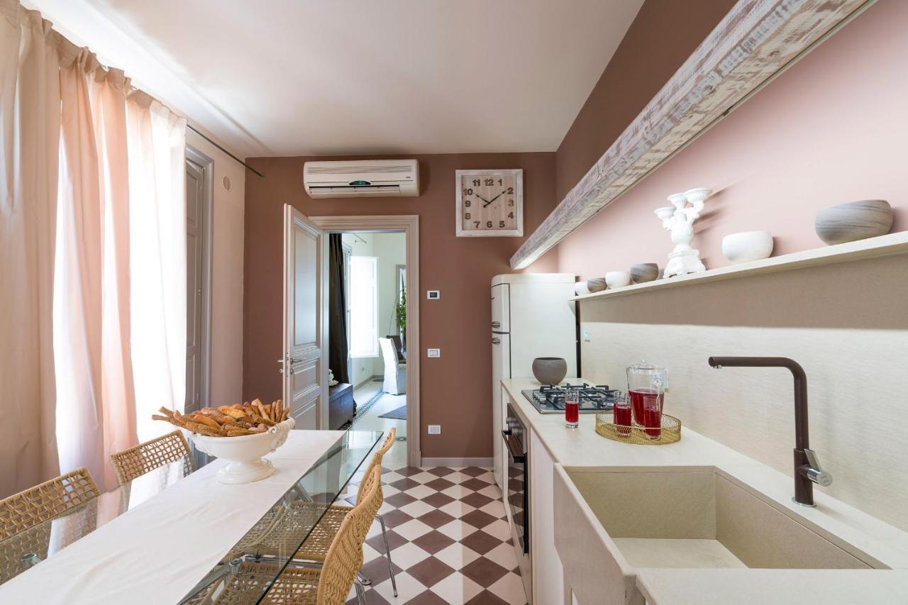 Apartament Dimora Al Duomo Trapani Zewnętrze zdjęcie